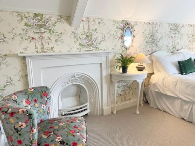 The Mount Somerton Retreat - Nr Bruton, Glastonbury, The Spectacular Wells Cathedral, Millfield School, Leonardo Helicopters, Yeovilton Buitenkant foto