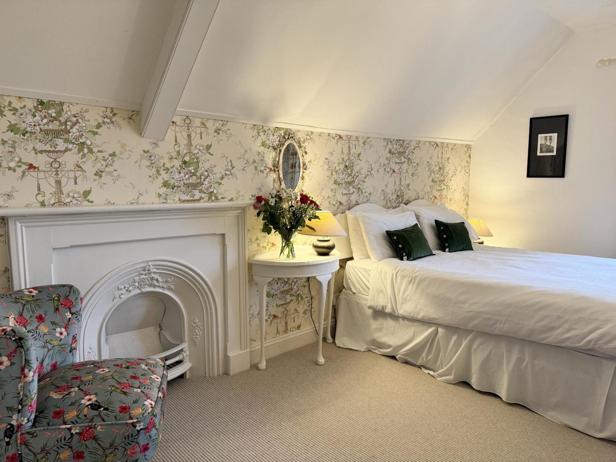 The Mount Somerton Retreat - Nr Bruton, Glastonbury, The Spectacular Wells Cathedral, Millfield School, Leonardo Helicopters, Yeovilton Buitenkant foto