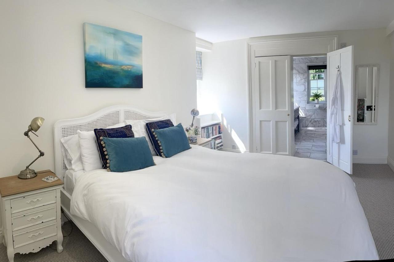 The Mount Somerton Retreat - Nr Bruton, Glastonbury, The Spectacular Wells Cathedral, Millfield School, Leonardo Helicopters, Yeovilton Buitenkant foto