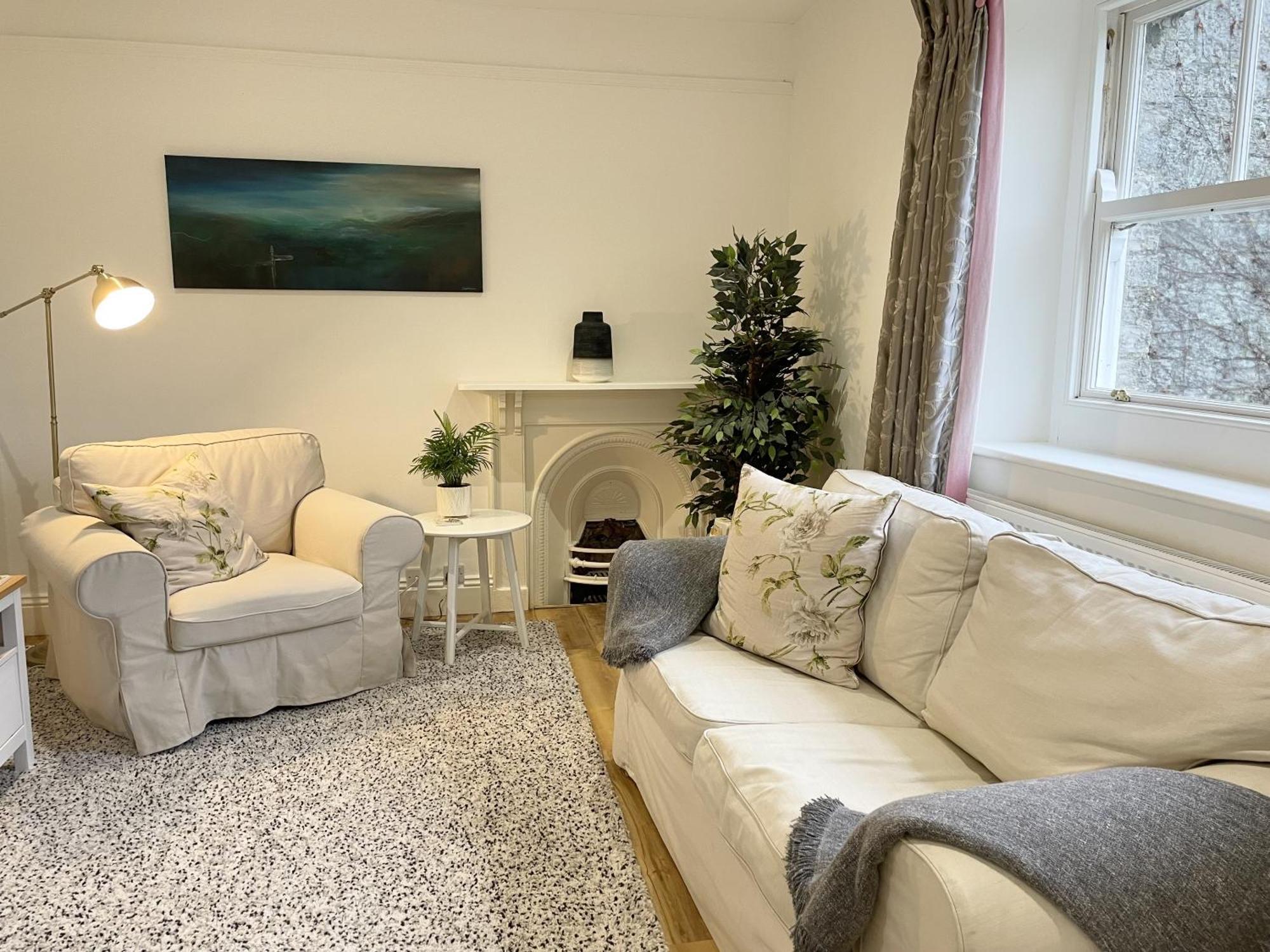 The Mount Somerton Retreat - Nr Bruton, Glastonbury, The Spectacular Wells Cathedral, Millfield School, Leonardo Helicopters, Yeovilton Buitenkant foto